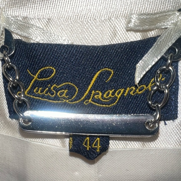 Luisa Spagnoli Cream Silk Coat With Bow & High End Buttons -LIKE NEW - Picture 2 of 8